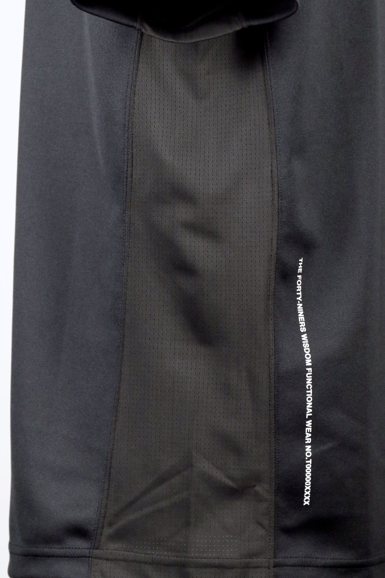SIDE MESH MOCKNECK T / サイド メッシュ モックネック ティー