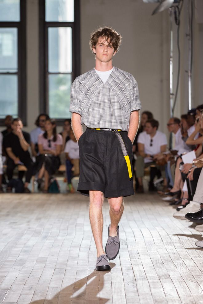 2018 SPRING & SUMMER COLLECTION
