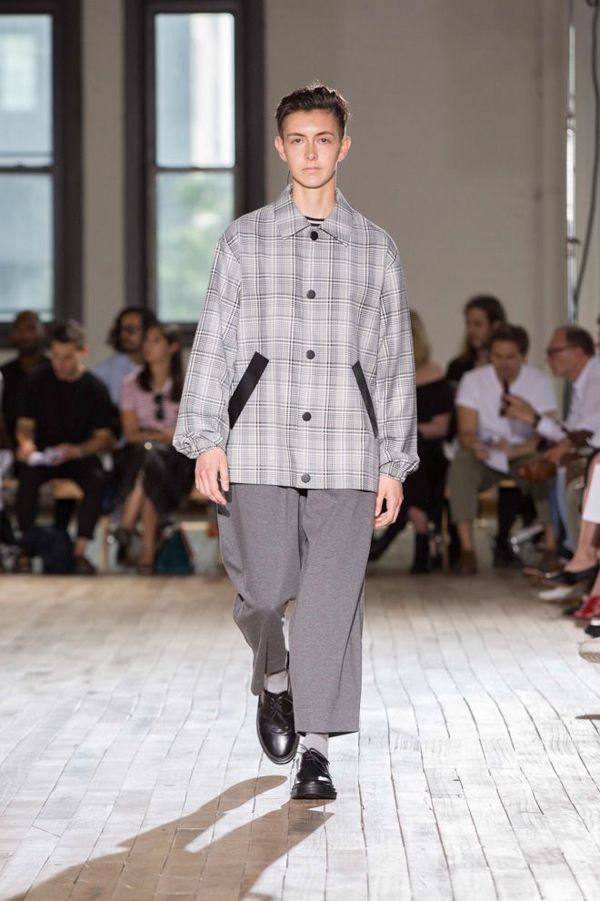 2018 SPRING & SUMMER COLLECTION