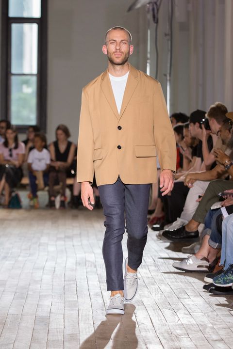 2018 SPRING & SUMMER COLLECTION