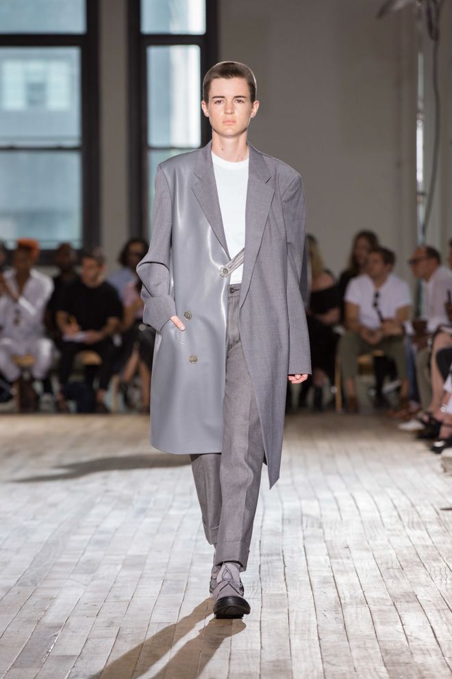2018 SPRING & SUMMER COLLECTION