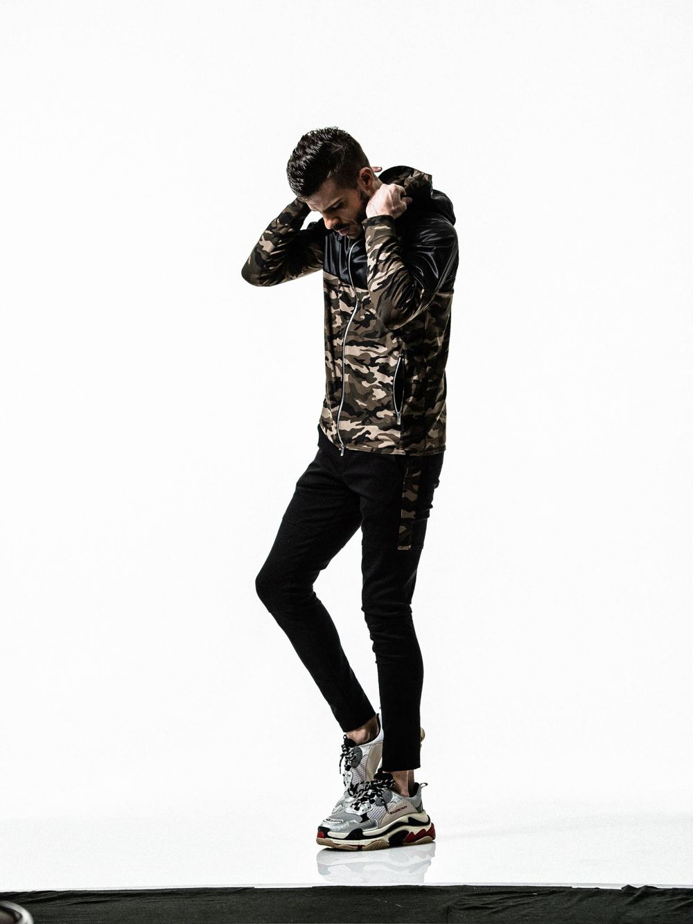 11TH COLLECTION
