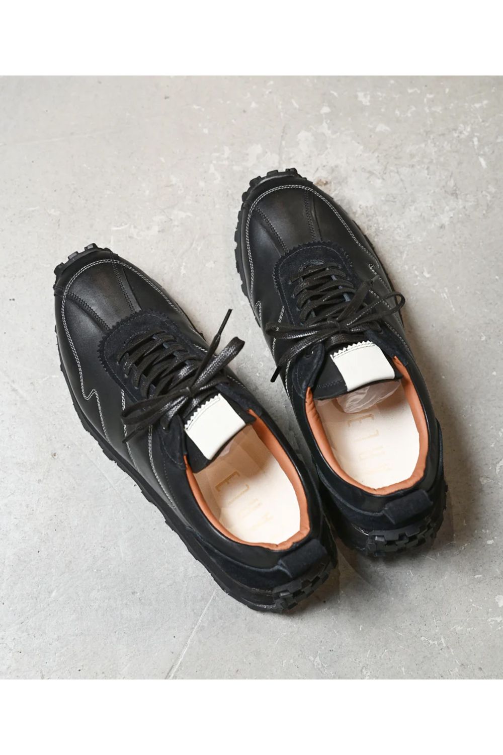 E classic leather runner (Women)
