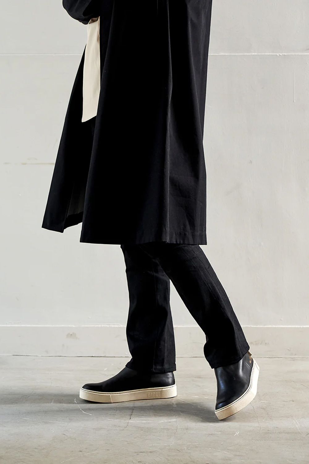 Back zip sneaker boots / バックジップ スニーカーブーツ