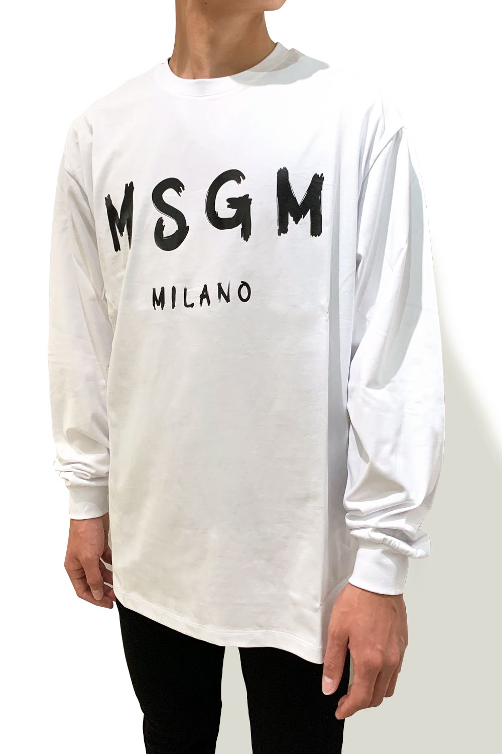 MSGM スウェット ビッグロゴ センタープリント ラグランスリーブ ホワイト MSGM エムエスジーエム パーカー スウェット プルオーバー ロゴ