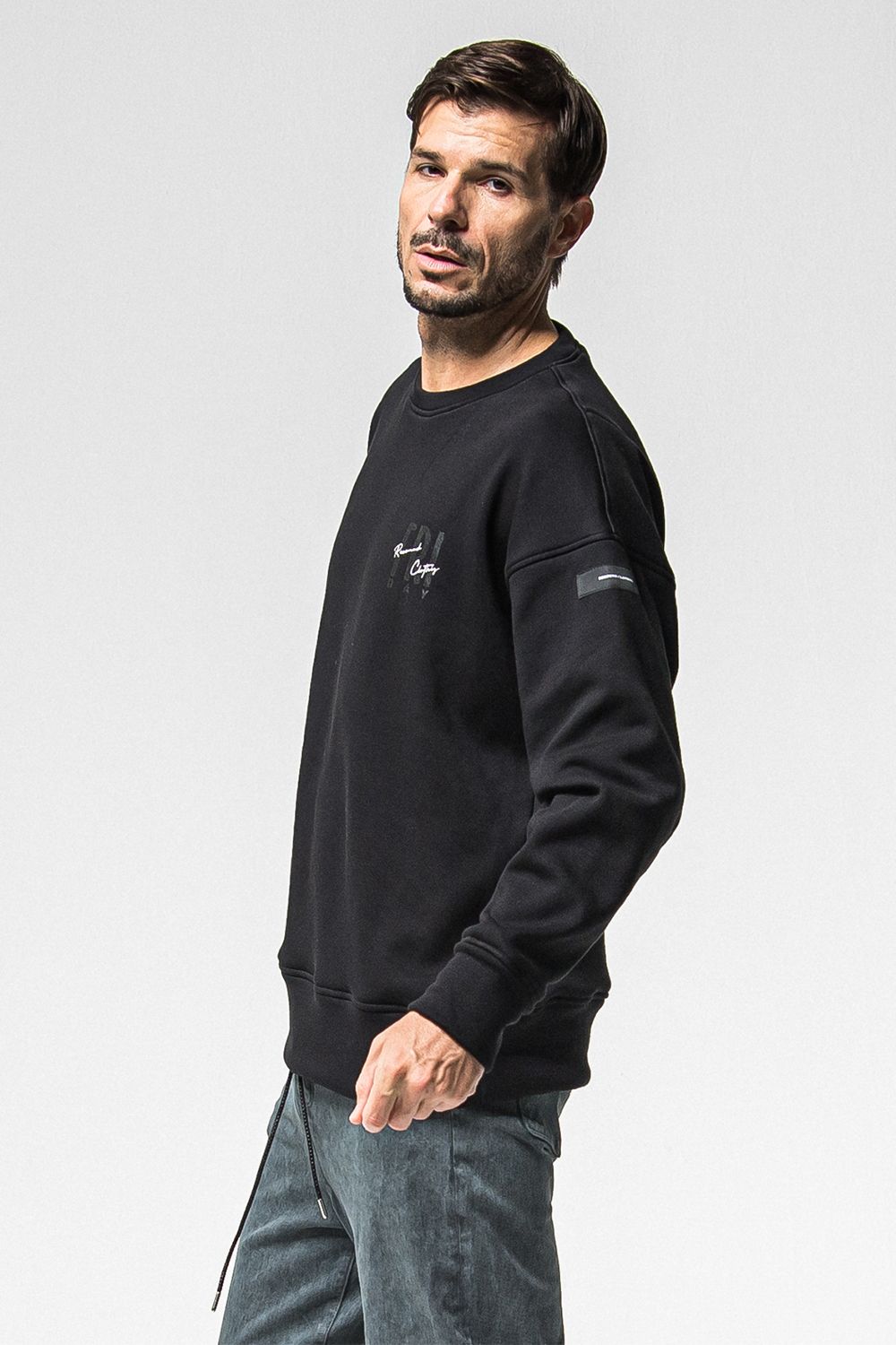 FRIDAY STANDARD LOGO VELOURS FLEECE TRINER / FRIDAYコラボ スタンダードロゴ 裏ベロアフリーストレーナー