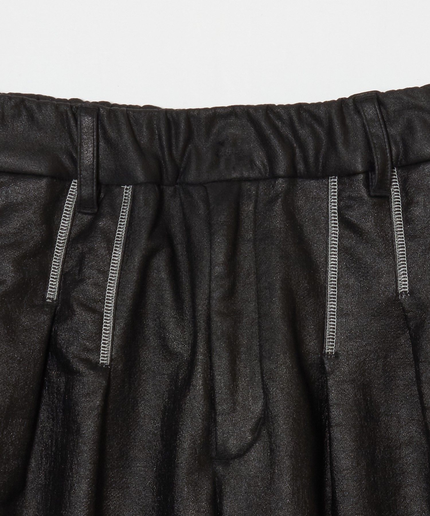 Leather like sweater PT / レザー ライク スウェットパンツ