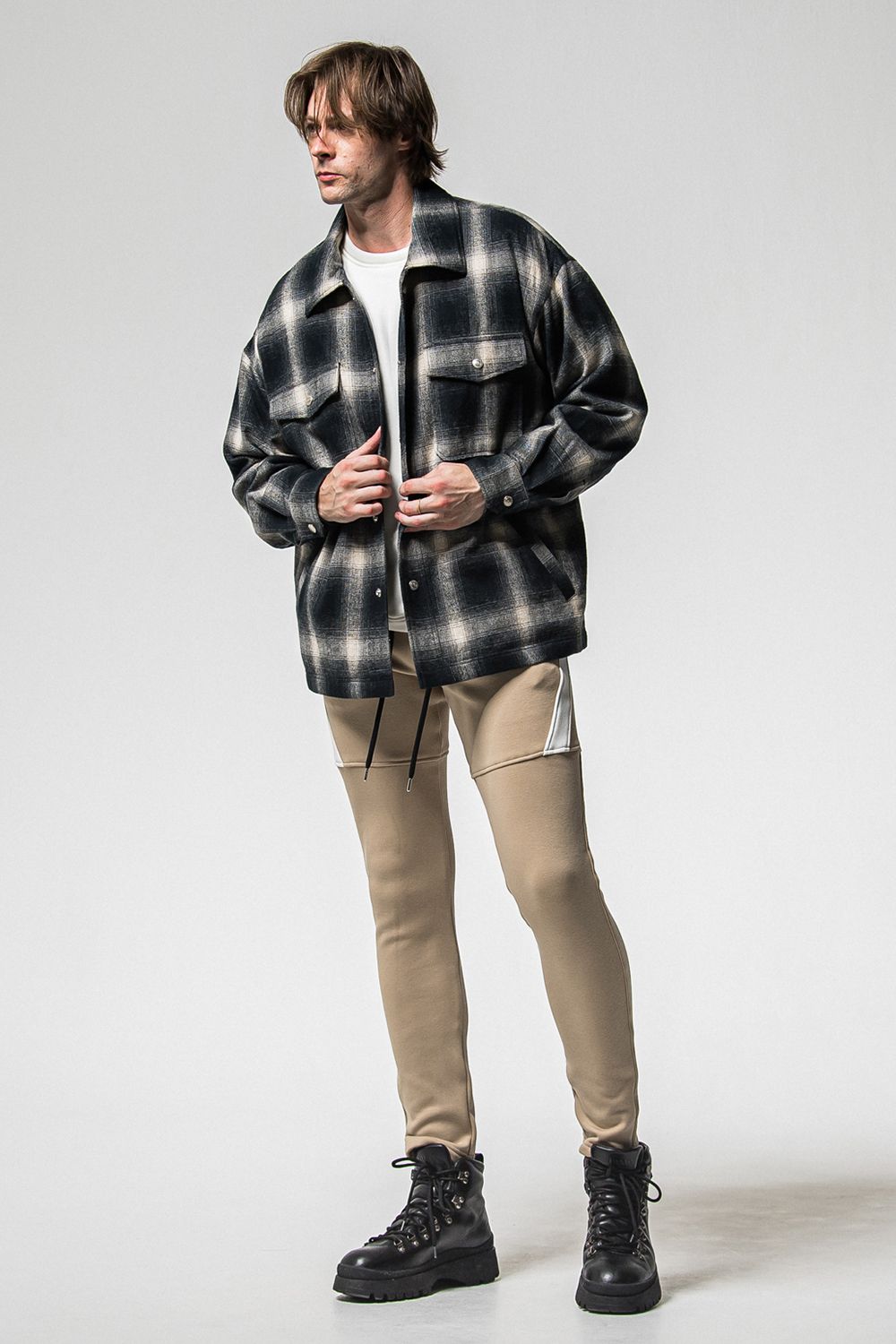 FRIDAY STANDARD LOGO VELOURS FLEECE TRINER / FRIDAYコラボ スタンダードロゴ 裏ベロアフリーストレーナー