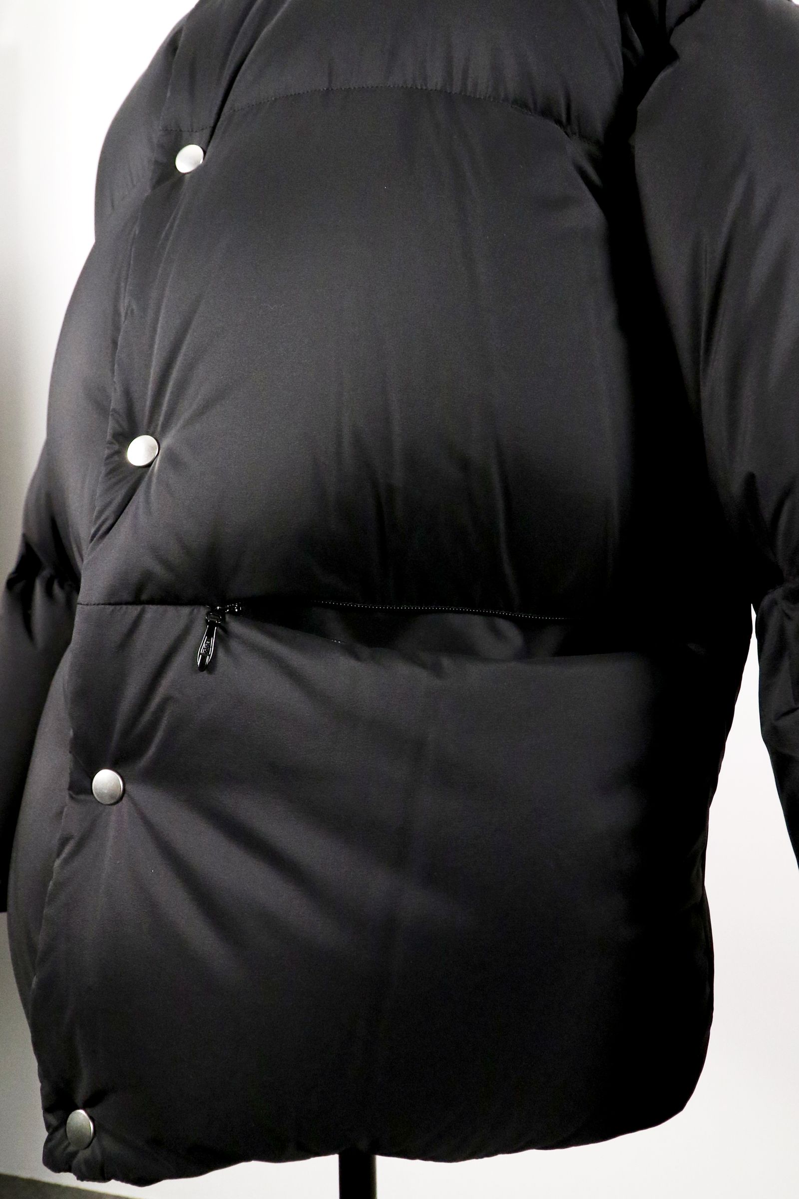 RECYCLE NYLON MINI RIPSTOP DOWN JACKET / リサイクルナイロン ミニリップストップ ダウンジャケット
