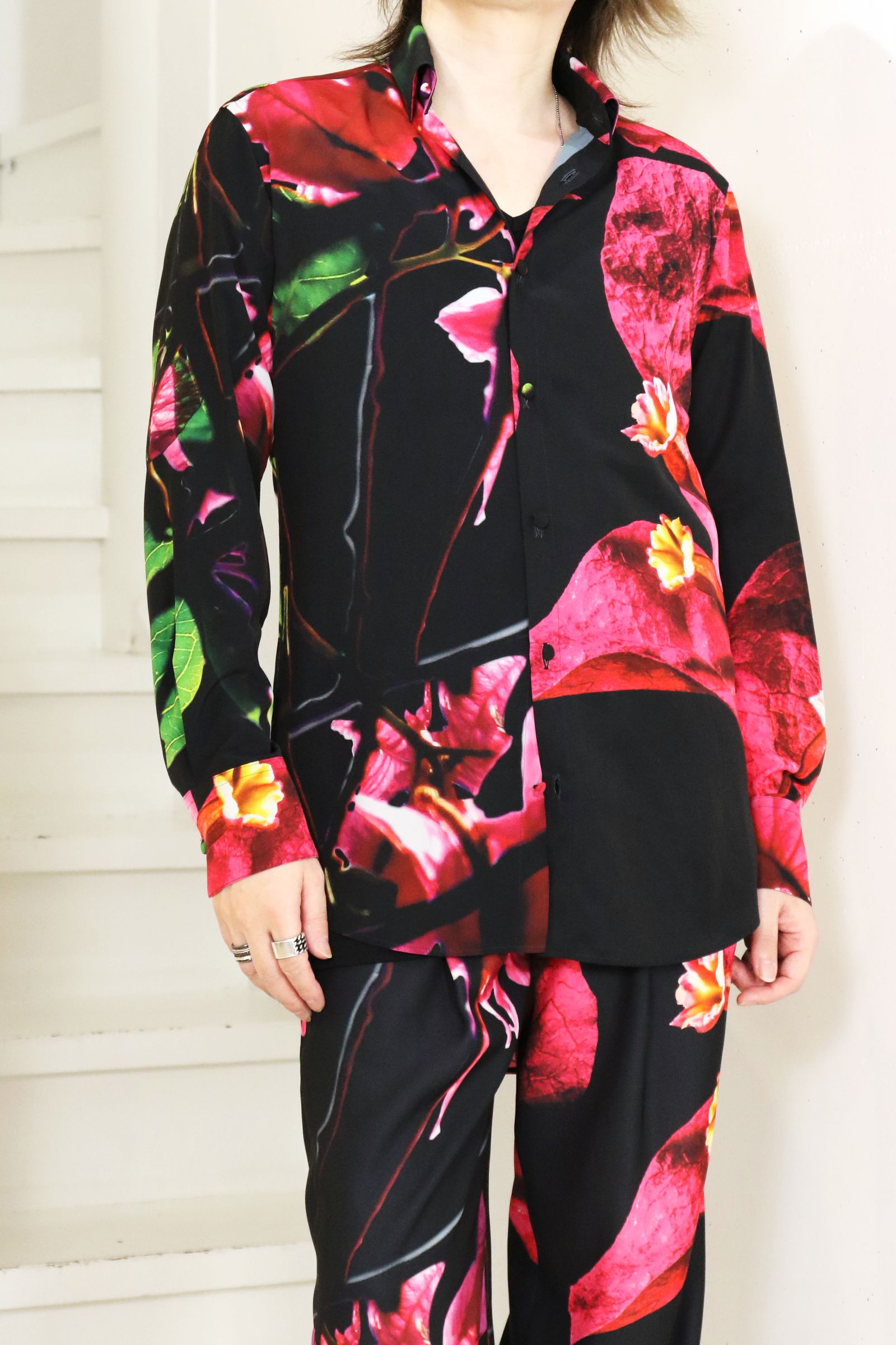 THE ONENESS - Eco Decine Bougainvillia Shirt