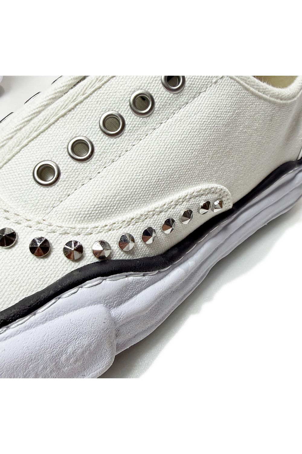 roarguns × MAISON MIHARA YASUHIRO SNEAKER / ロアーガンズ × メゾン ミハラ ヤスヒロ スニーカー