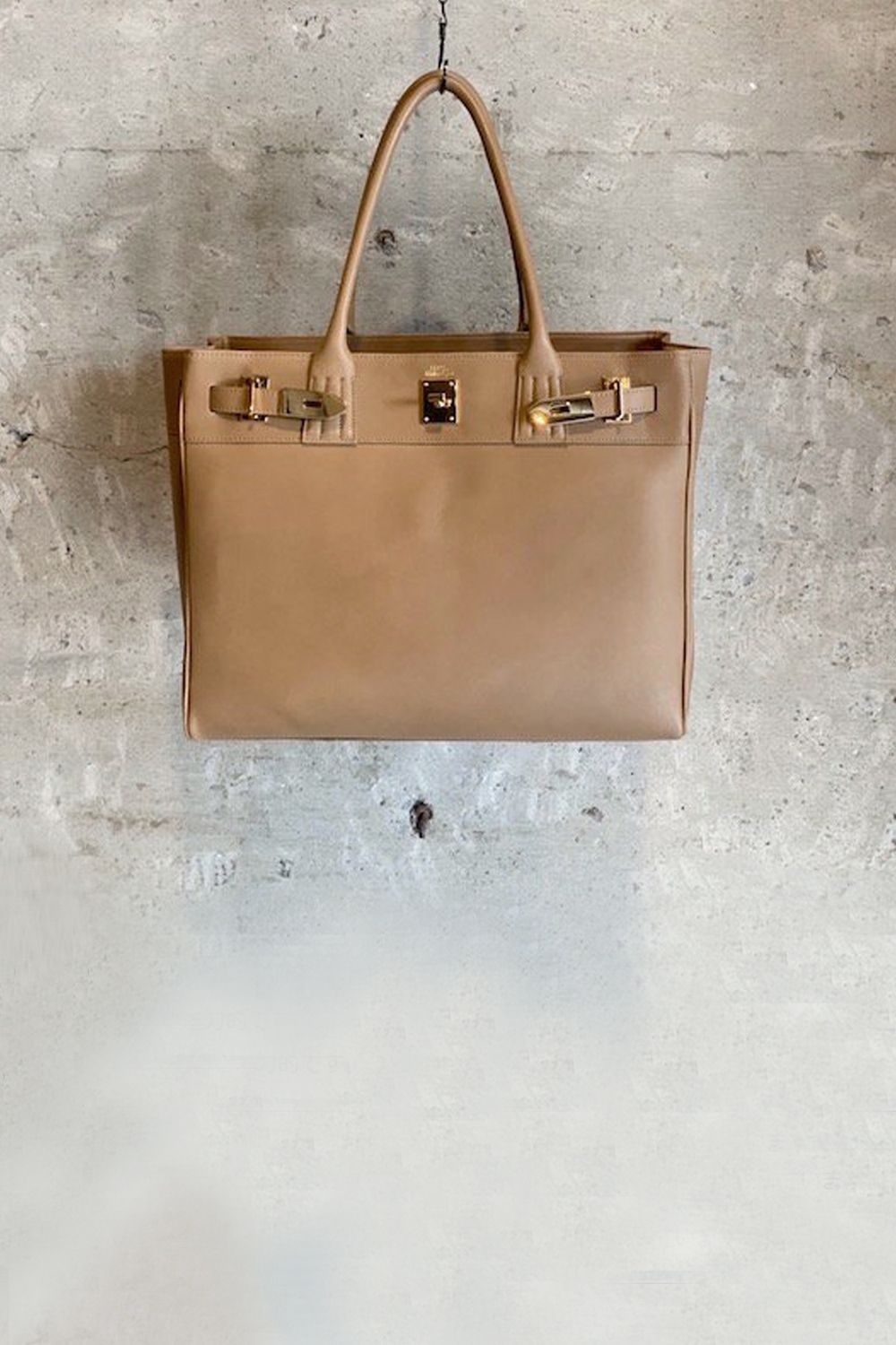 M.U.L. - TOTE(M) BEIGE × GOLD METAL - SMOOTH LEATHER / トート(M) | laid-back