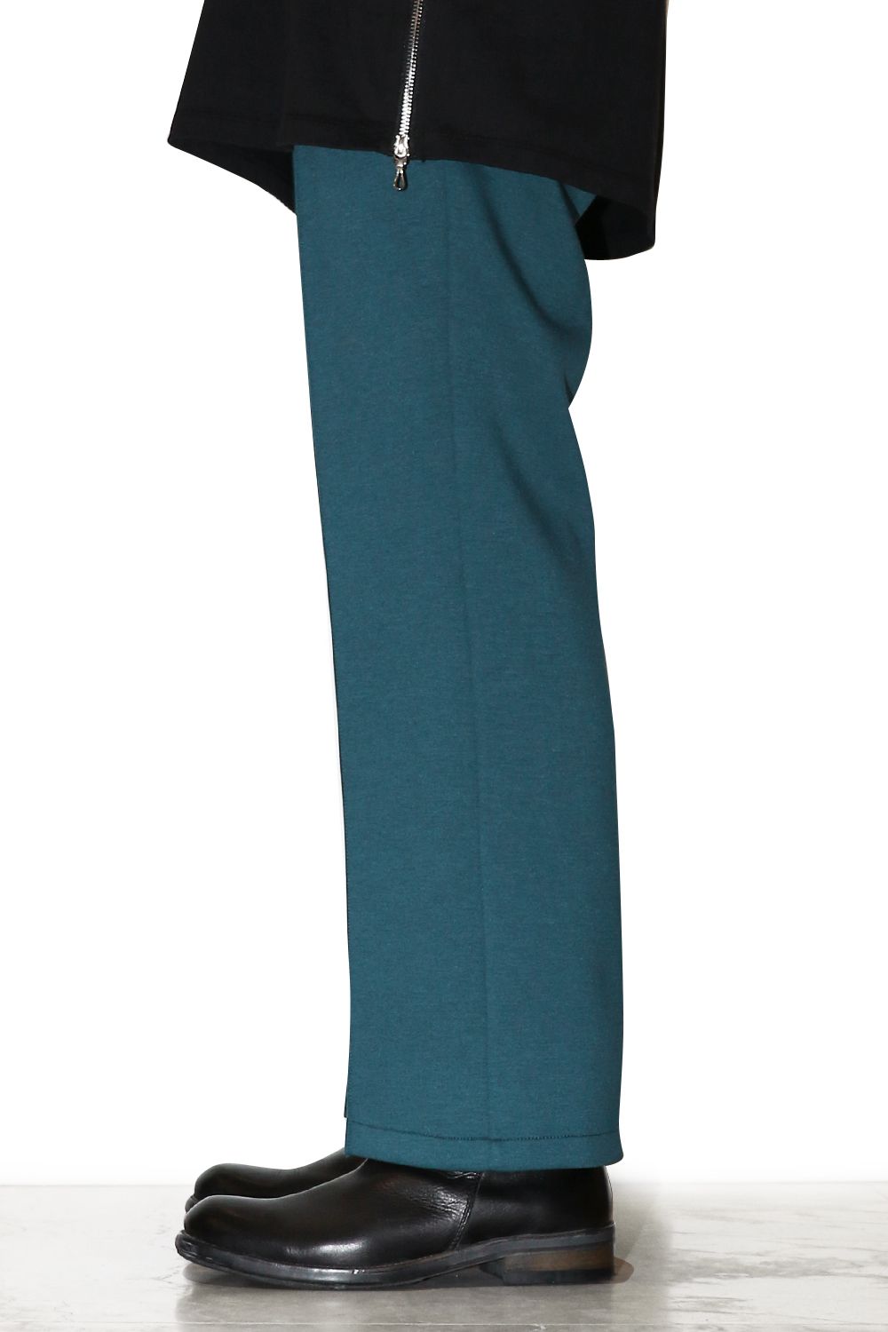 CENTER STITCH FLARE PANTS / センター ステッチ フレア パンツ
