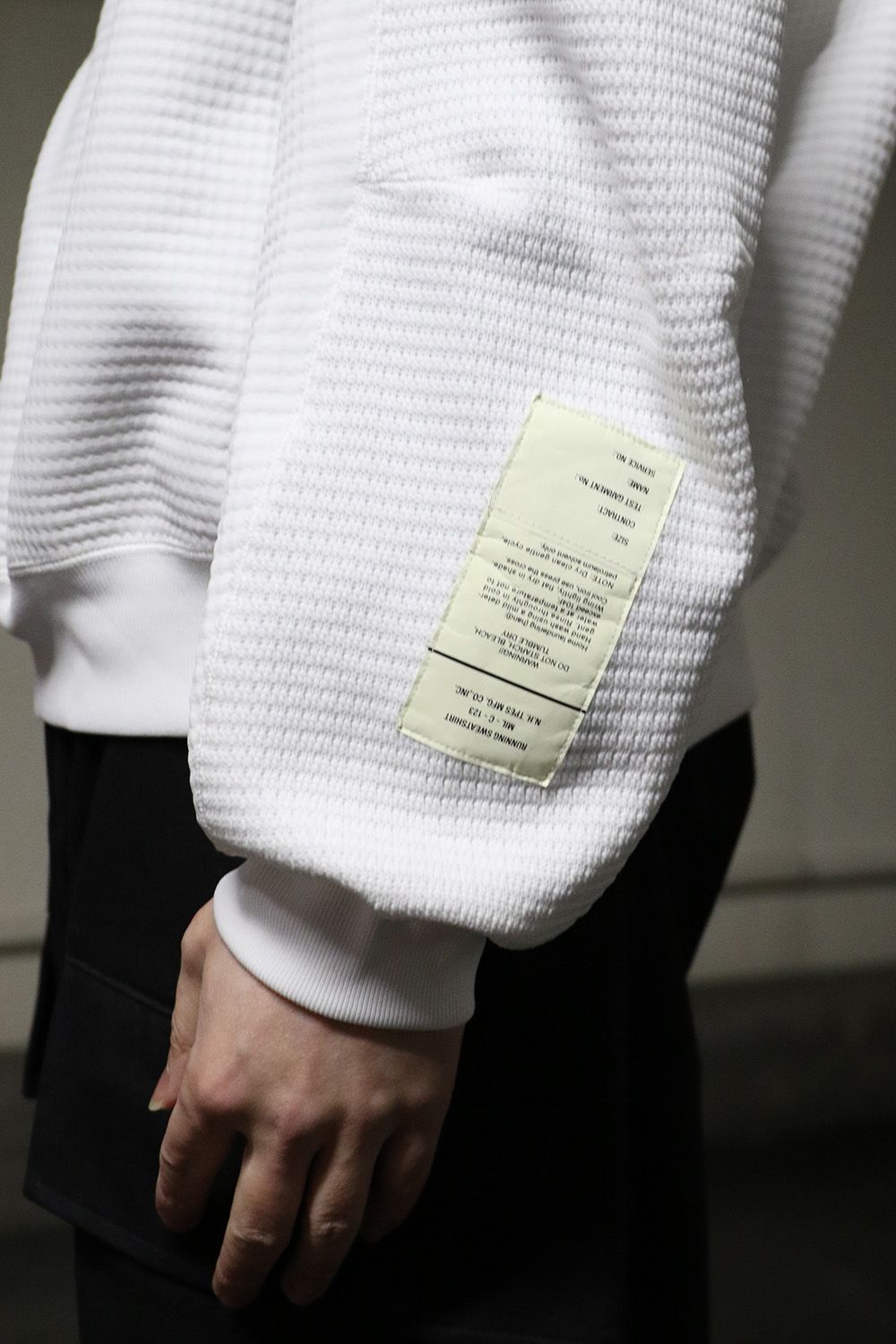 N.HOOLYWOODの新作リバーシブル仕様のトレーナーをご紹介いたします！！！