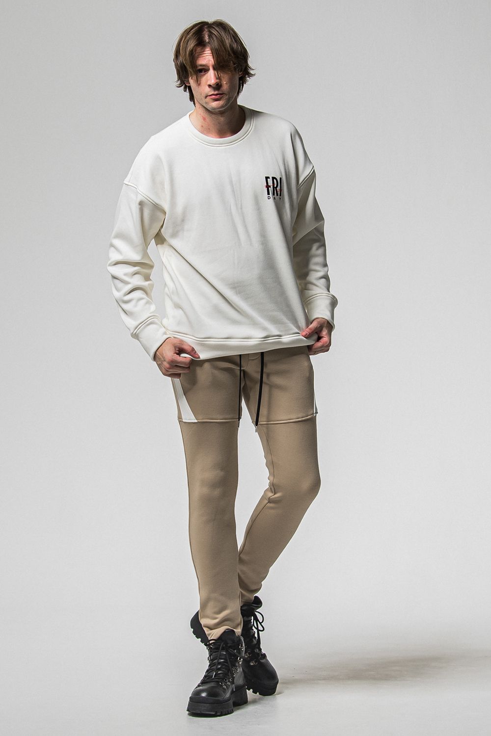 FRIDAY STANDARD LOGO VELOURS FLEECE TRINER / FRIDAYコラボ スタンダードロゴ 裏ベロアフリーストレーナー