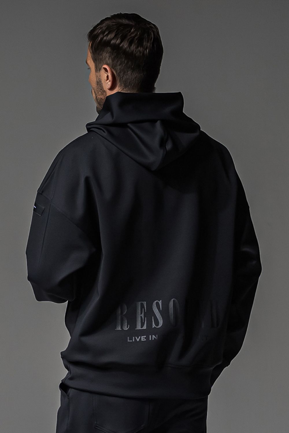 BACK ID LOOSE HOODIE / バックロゴ ルーズフーディー