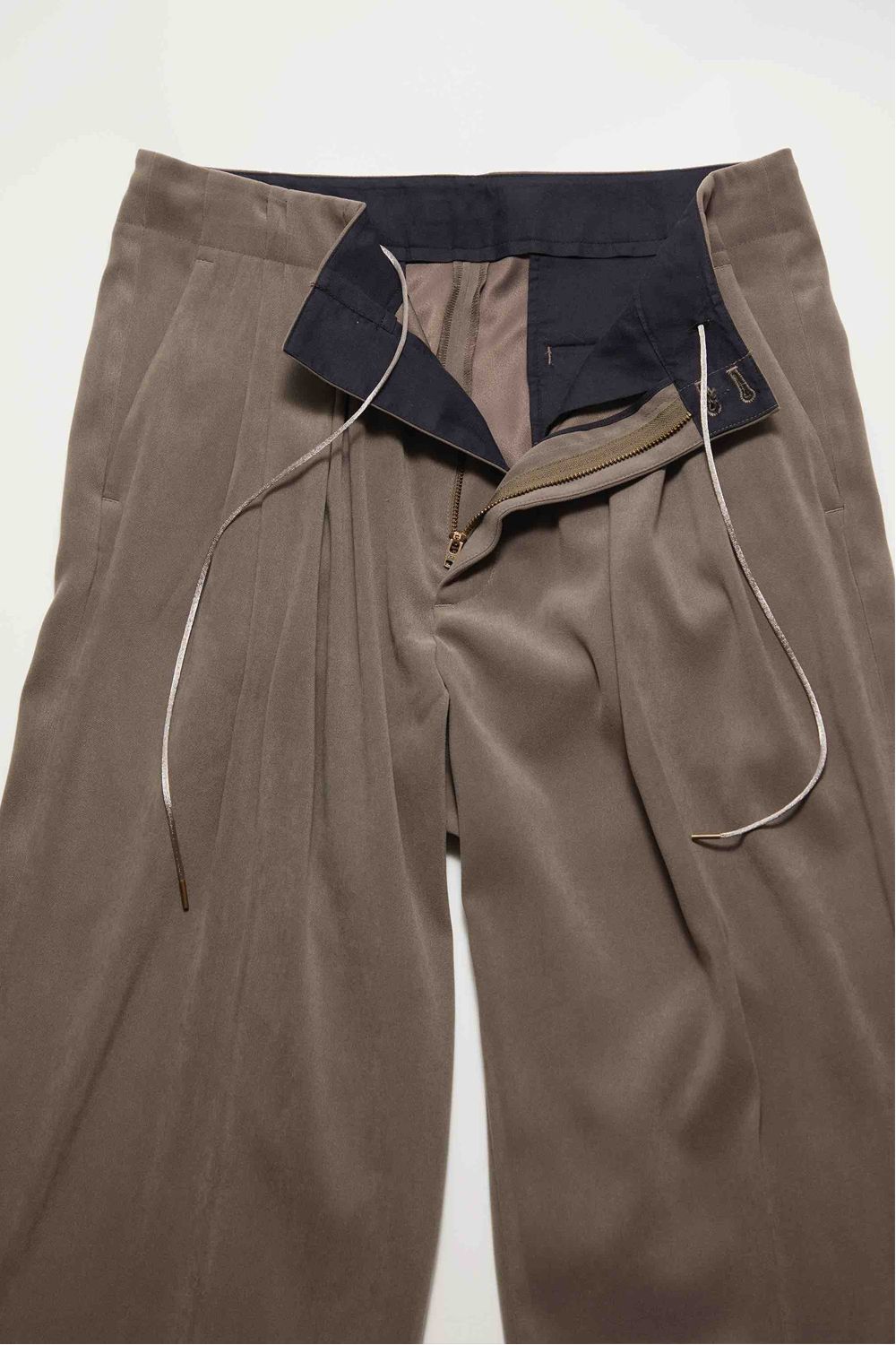 4 tuck trousers / フォー タック トラウザーズ