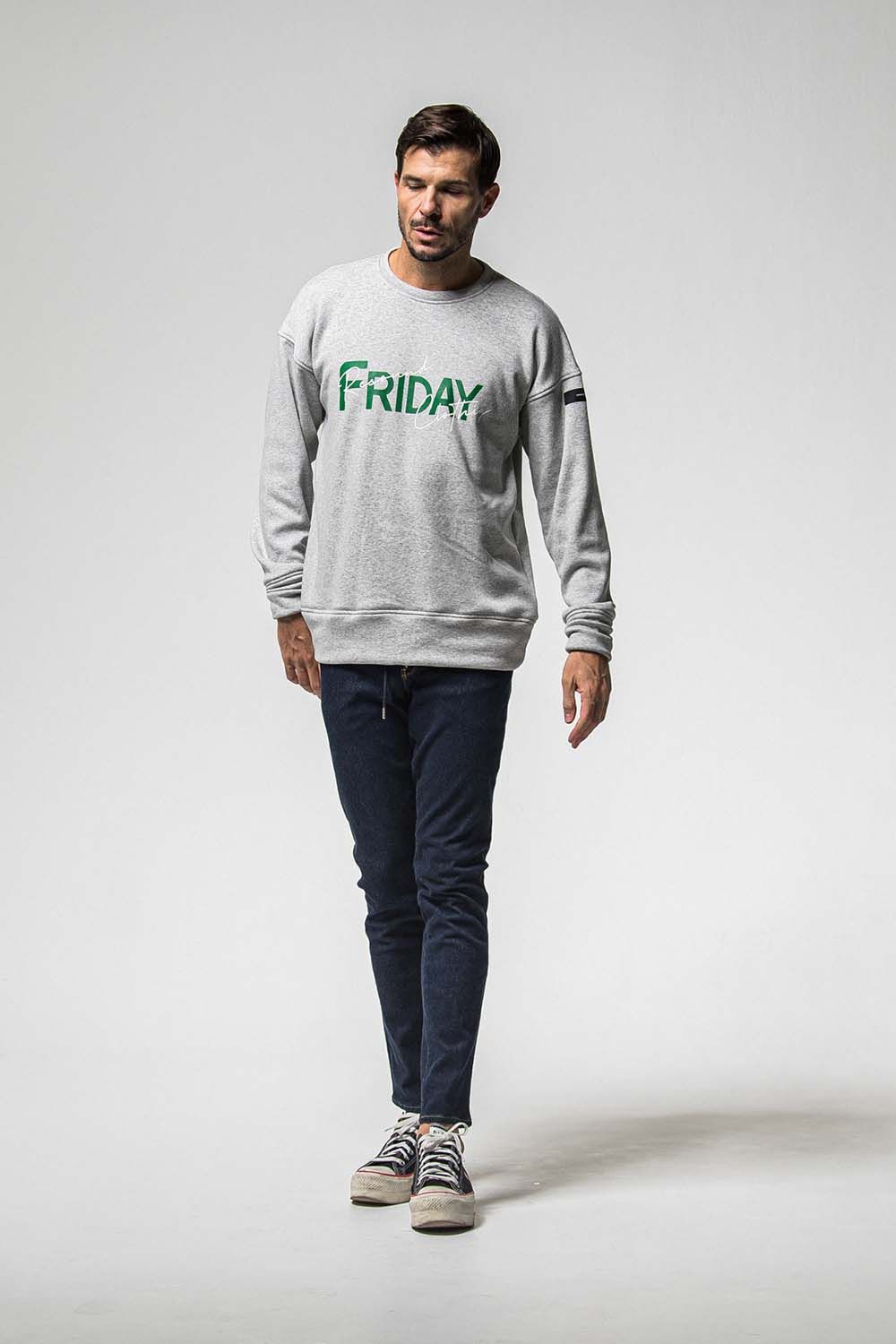 FRIDAY OLD LOGO VELOURS FLEECE TRAINER / フライデー オールドロゴ ベロア フリース トレーナー