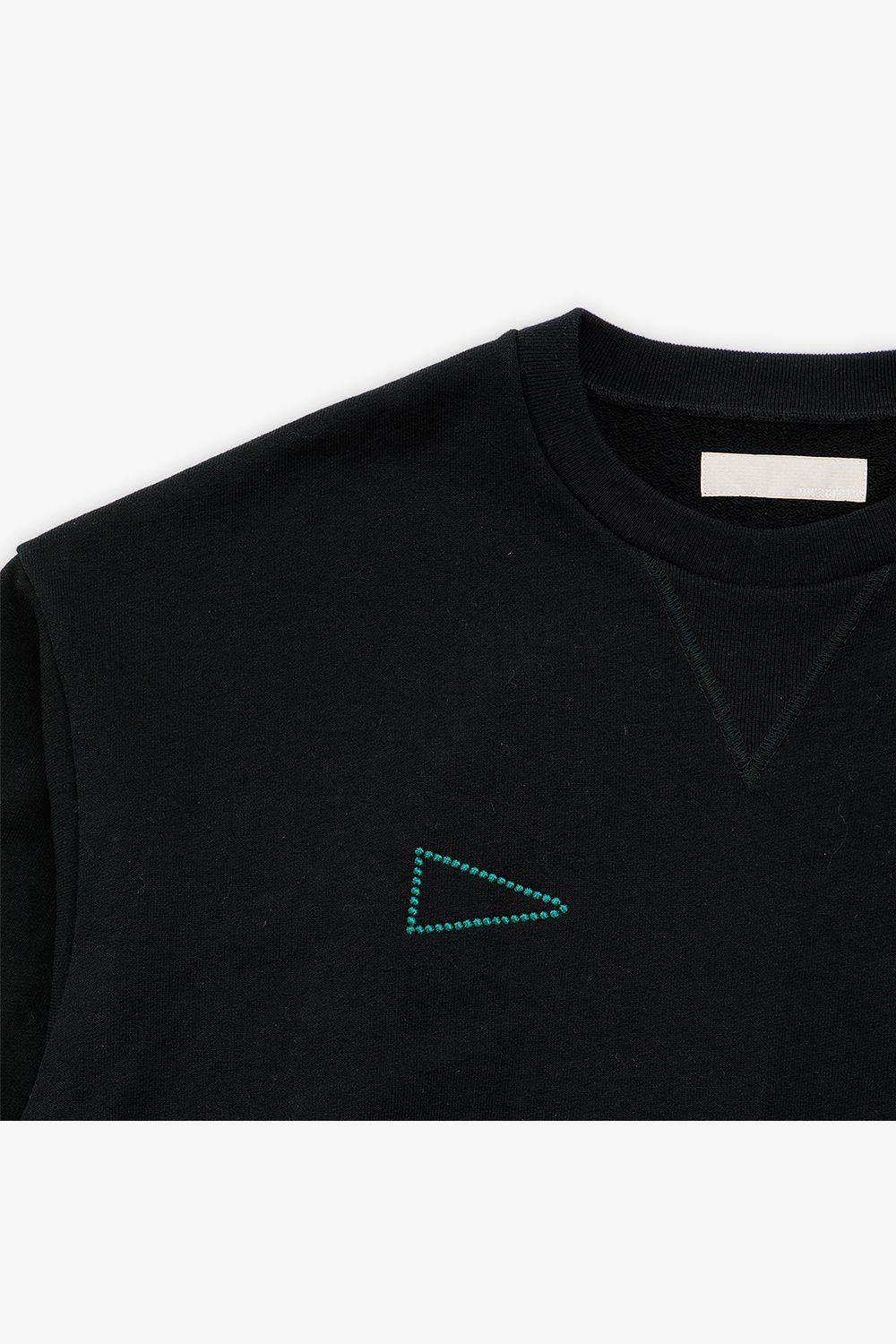 Embroidery sweat P/O / エンブロイダリー スウェット プルオーバー