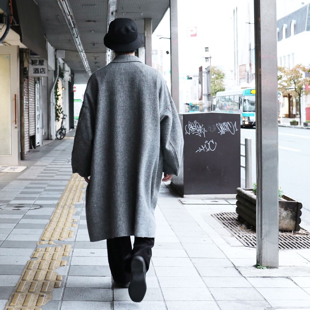 N.HOOLYWOOD 本日発売の新作フレアパンツ、冬らしいオーバー