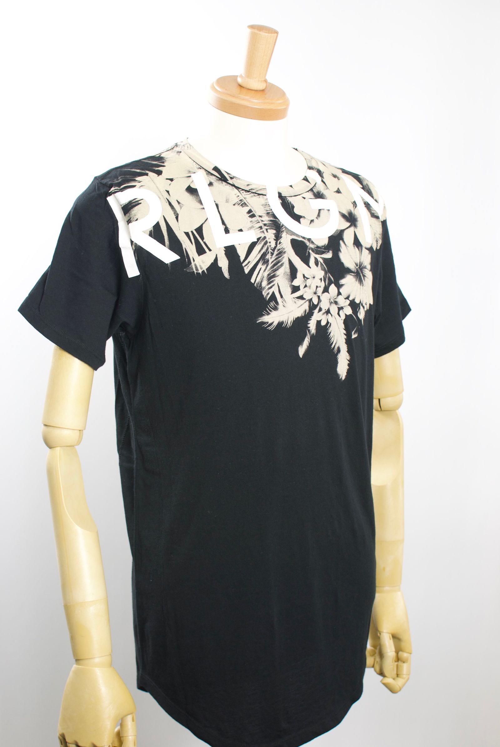 28BFPF30 / 日本未発売 /ロックTシャツ/アーティスト着用ブランド / コットンジャージー