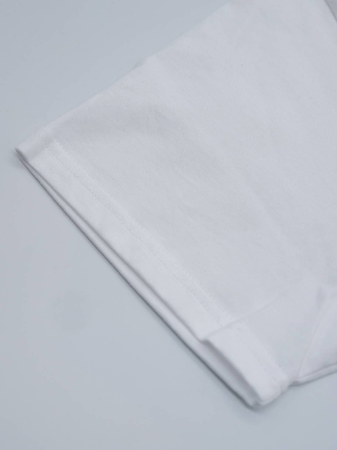 【大人オシャレTシャツ】 Kevin / WHITE / コットン100％ / レギュラーフィット / ユニセックス/ Tシャツ