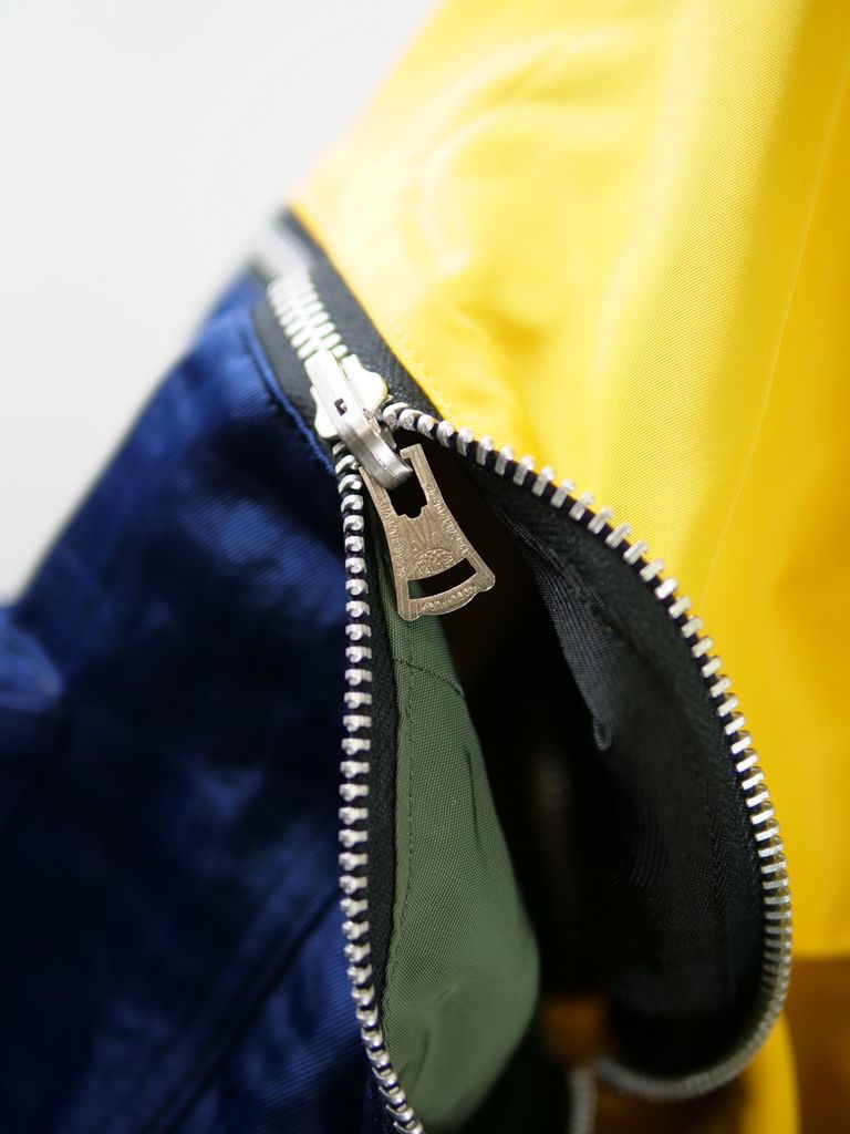 ZIPPER 部分は全てオールドアメリカン「WALDES/ウォルディス」のZIPを使用。ヴィンテージファンが喜ぶクラシックなディテール。