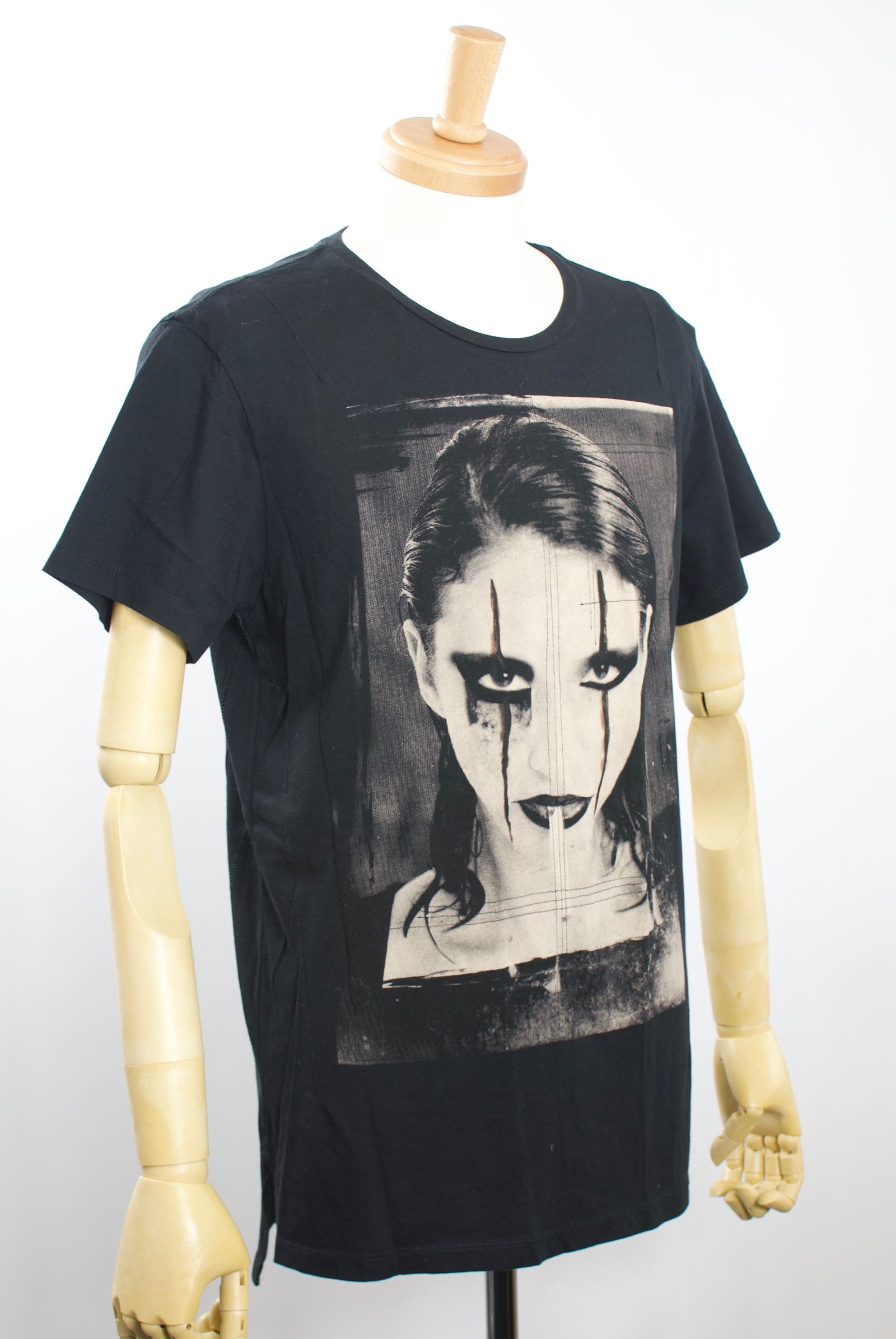 37BGTF33 / GOTHIC / 日本未発売 /ロックTシャツ/アーティスト着用ブランド / コットンジャージー