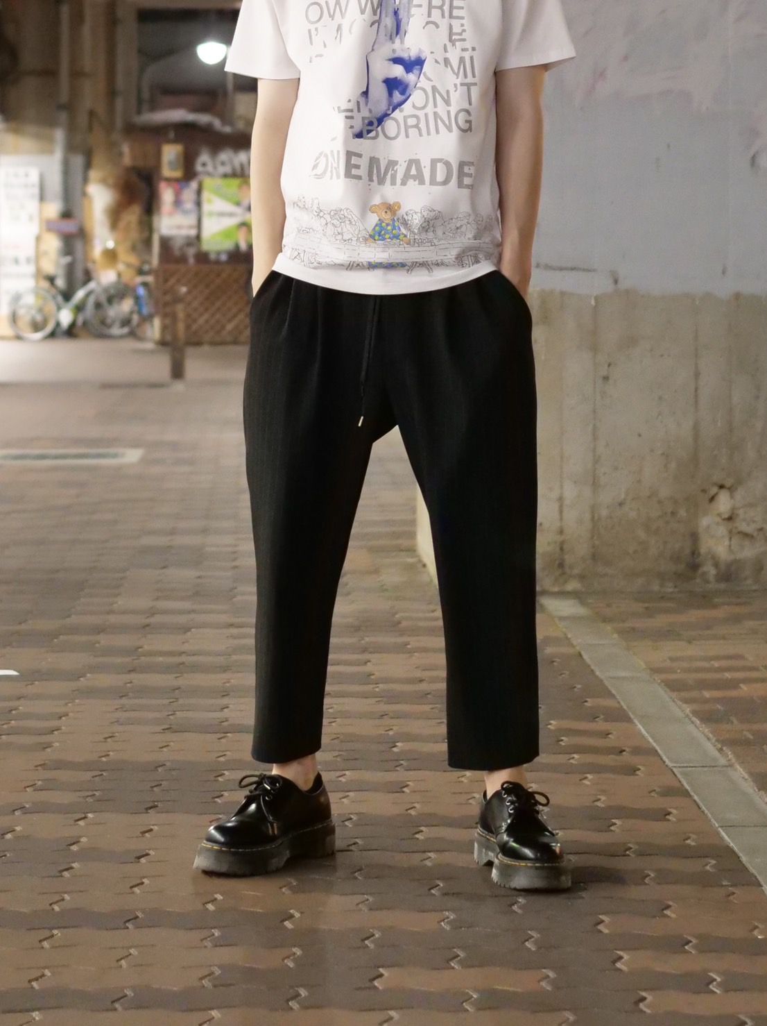 【大人のワイドスラックス】  2タック スラックス / BLACK ストライプ / ストレッチ素材 /  ドライタッチ / サルエル /  テーパード