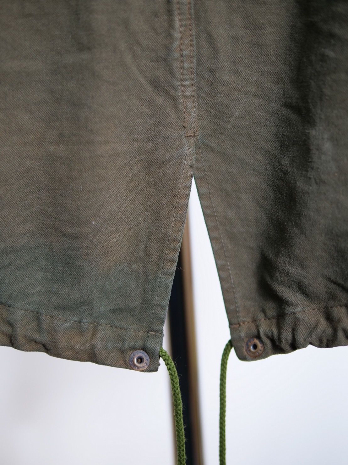【ハンドメイドブランド】 MODS COAT FUR / ファー付きモッズコート /後染めカーキ /  M-65 M-51 フィールドパーカー / COTTON 100% コットン /  ユニセックス