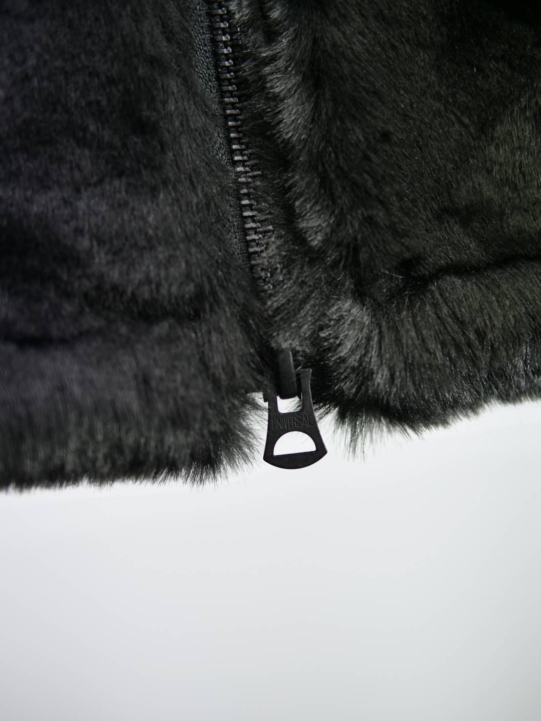 MAXSIX エコファージャケット｜MIKIO氏アートブランドの大人ラグジュアリーアウター