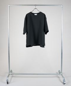 大人は「楽さ」と「かっこよさ」の両立。オールブラックコーデ！