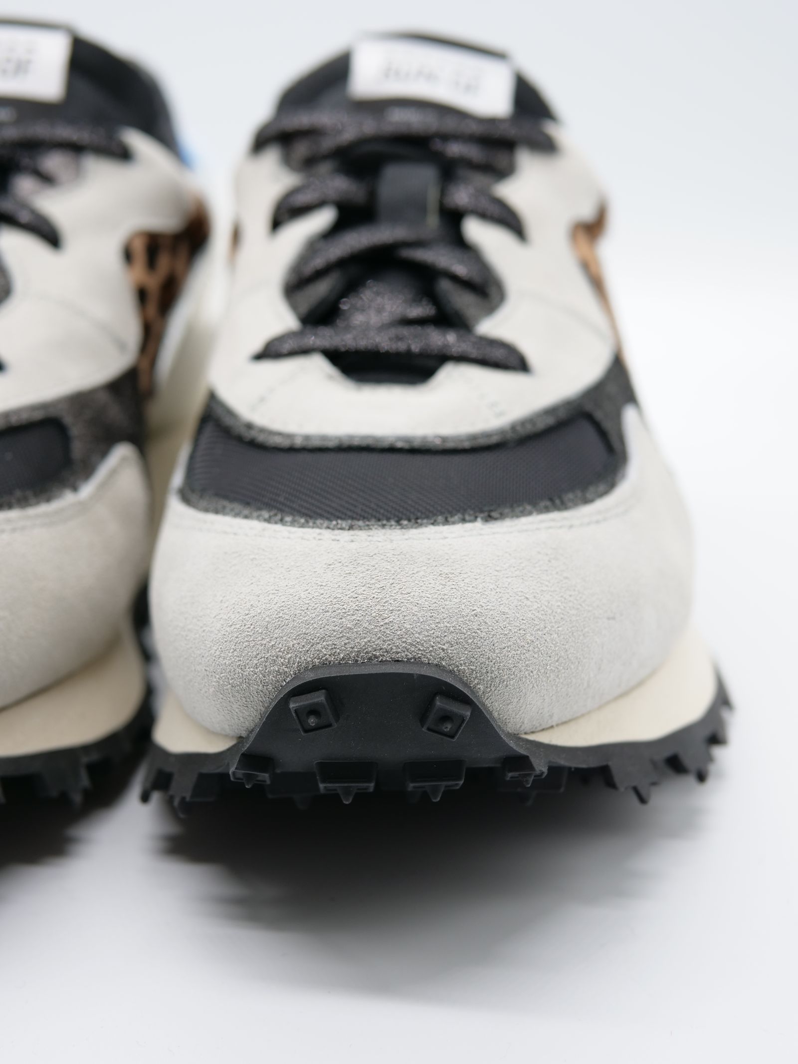 【異素材を組み合わせた高級スニーカー】限定モデル / 正規品 / RUNOF /  MADE IN ITALY 人気雑誌掲載ブランド