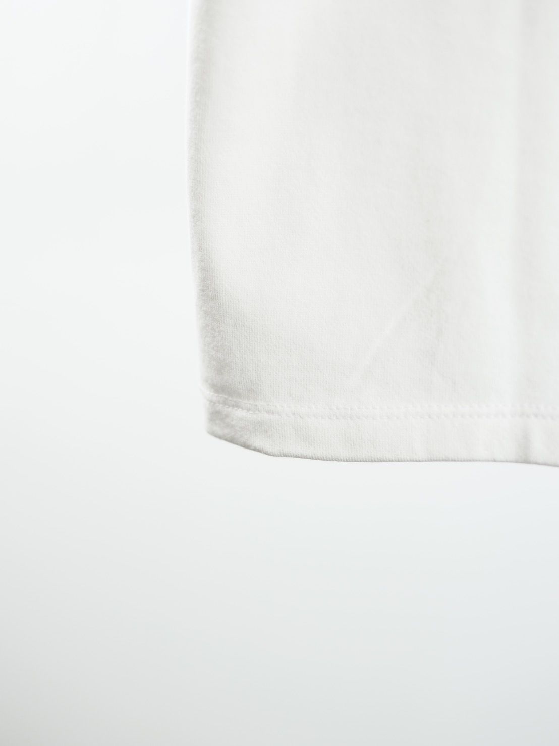 【ニコちゃんTシャツ】現代アート作家が手がけるブランド / コットン100％ / MADE IN JAPAN