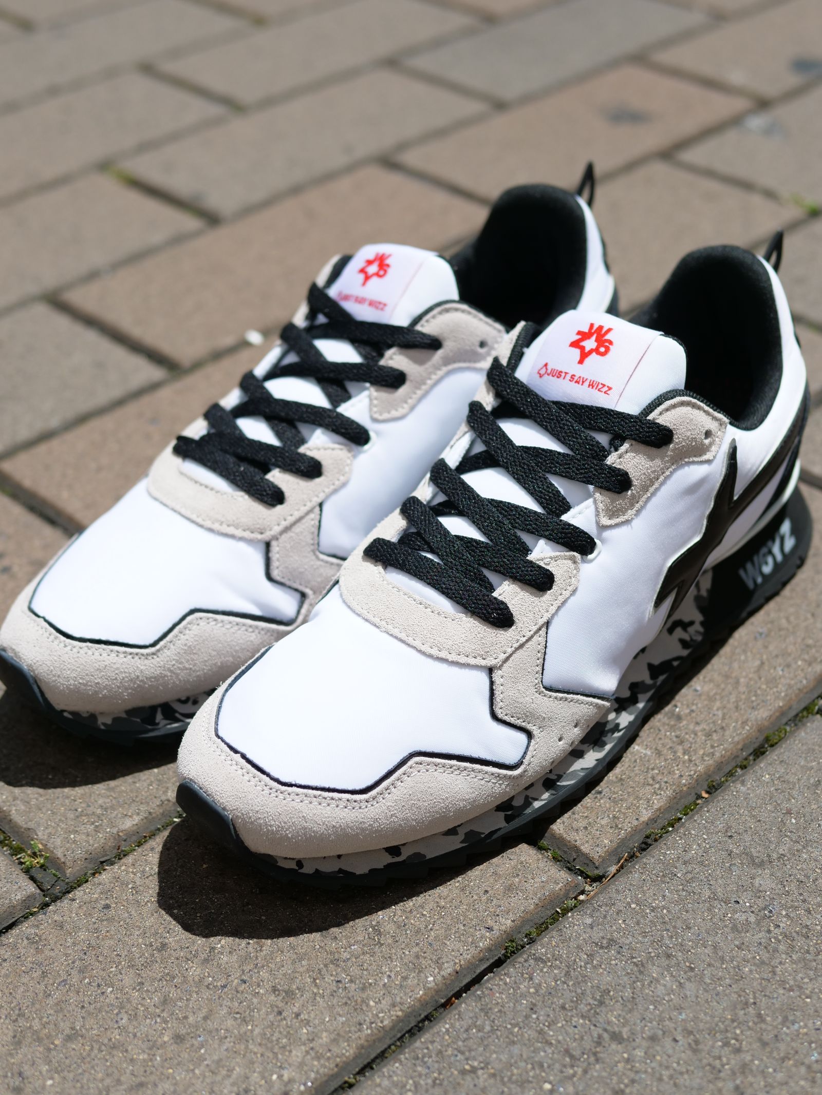 JET-M / WHITE×BLACK×CAMO /ローカットスニーカー「スウェード×ナイロン×レザーの異素材コンビネーション」