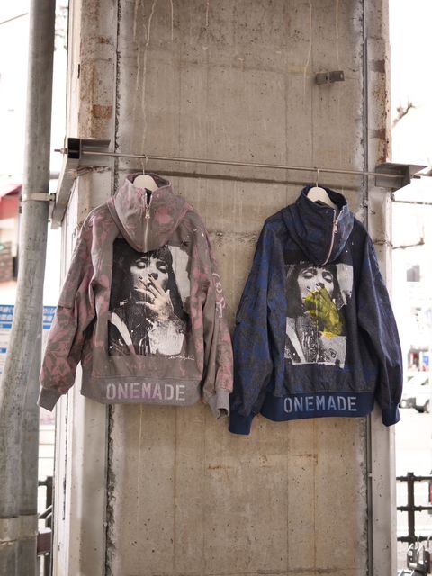 世界で一枚だけのアートジャケット。