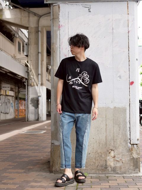 ― Iラインで魅せる、大人の落ち着き ―