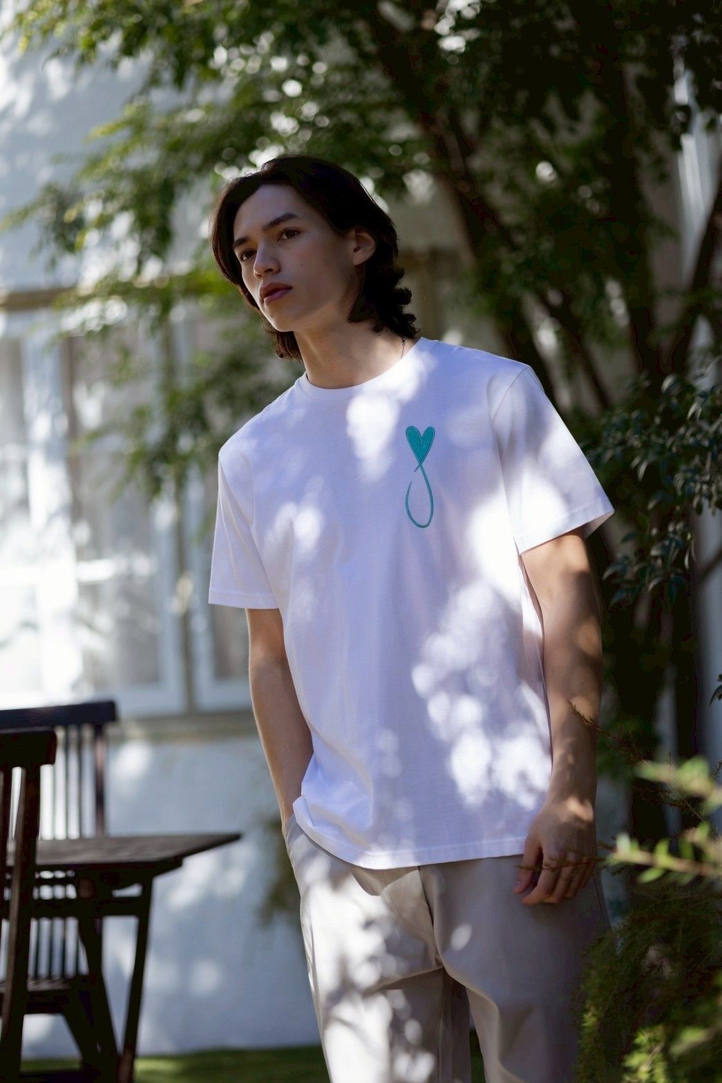 【LEON掲載】 ハートデザイン/ 刺繍Tシャツ/ WHITE / 半袖Tシャツ