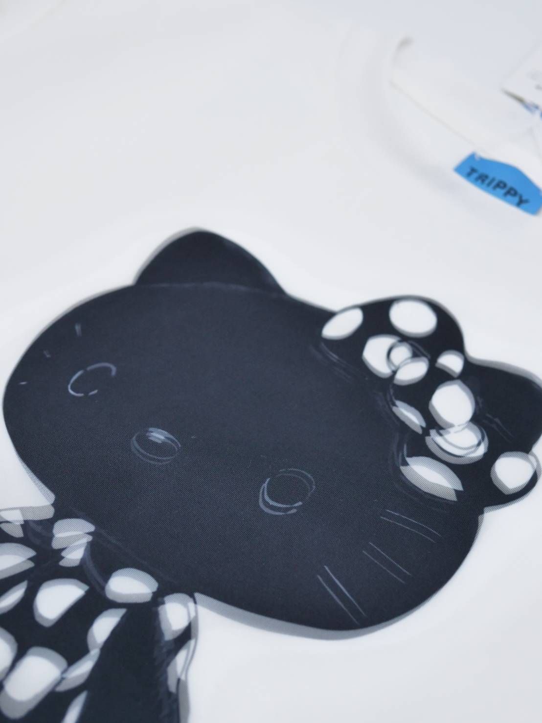 【新品・未使用】TRIPPY ART ハローキティTシャツ HELLO KITTY BLACK TR-026(black) – TRIPPY ART