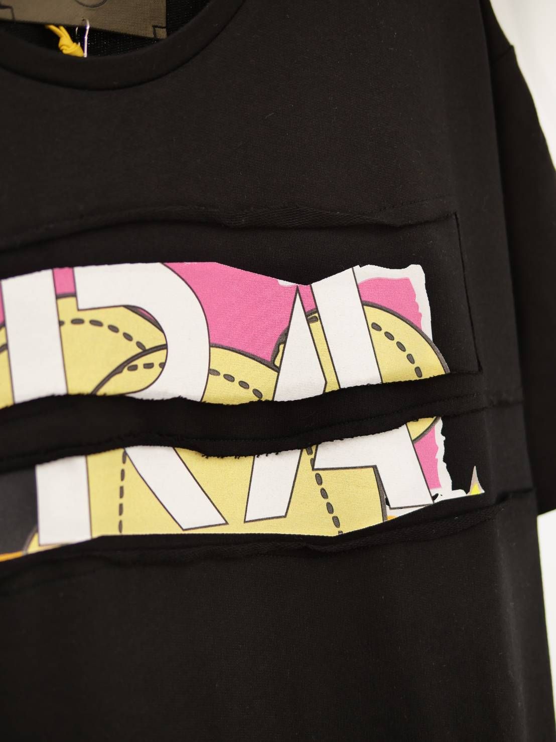 【パッチワークで表現】 Art Tシャツ / 100％コットン / WHITE / アートブランド / ユニセックス