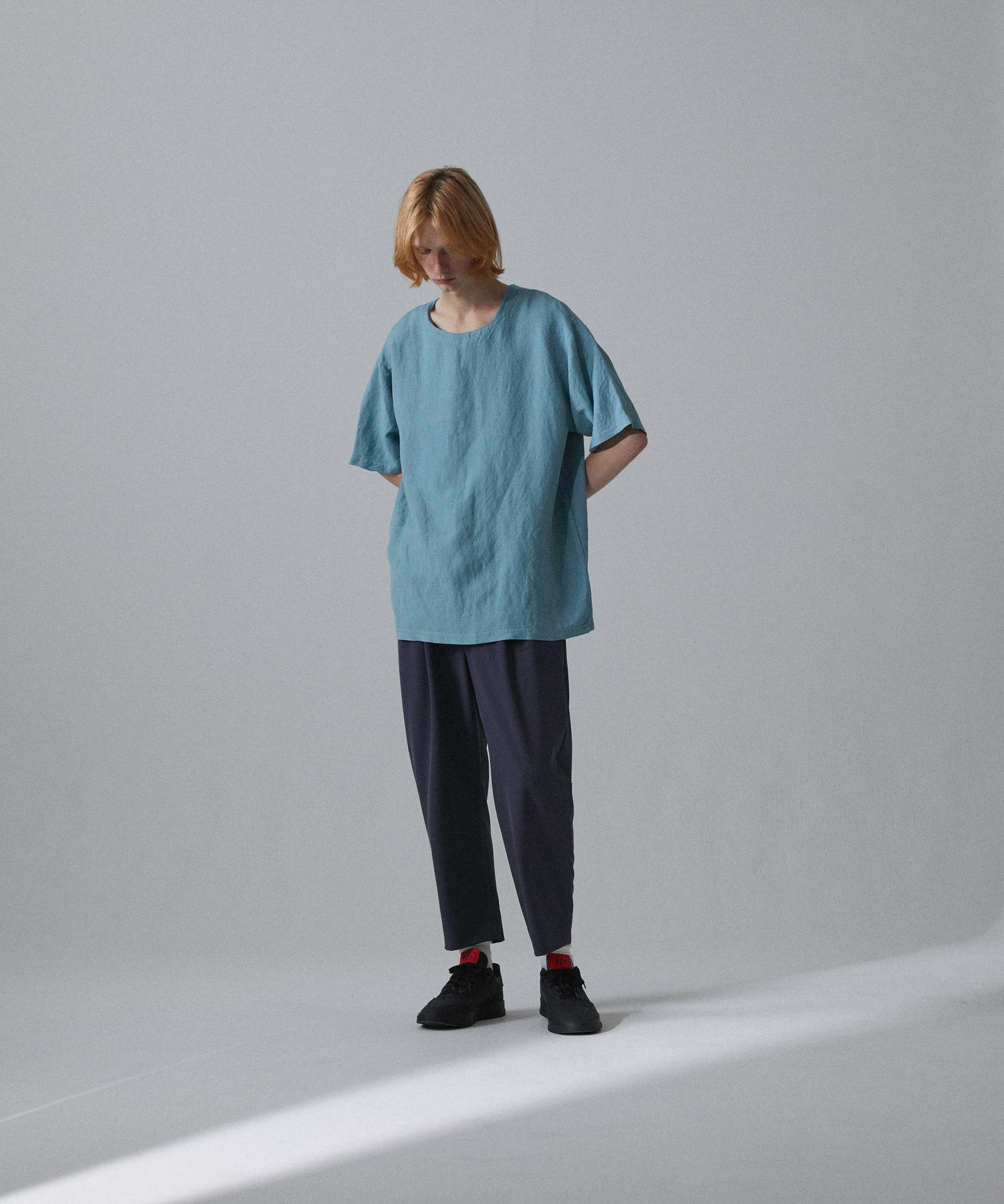【大人のワイドスラックス】 2WAY ストレッチ素材 / NAVY/ ドライタッチ / サルエル / 2タック / テーパード