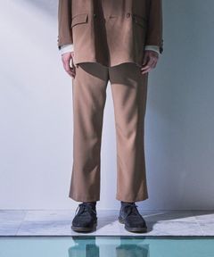 大人が愛する「ワイドパンツ」