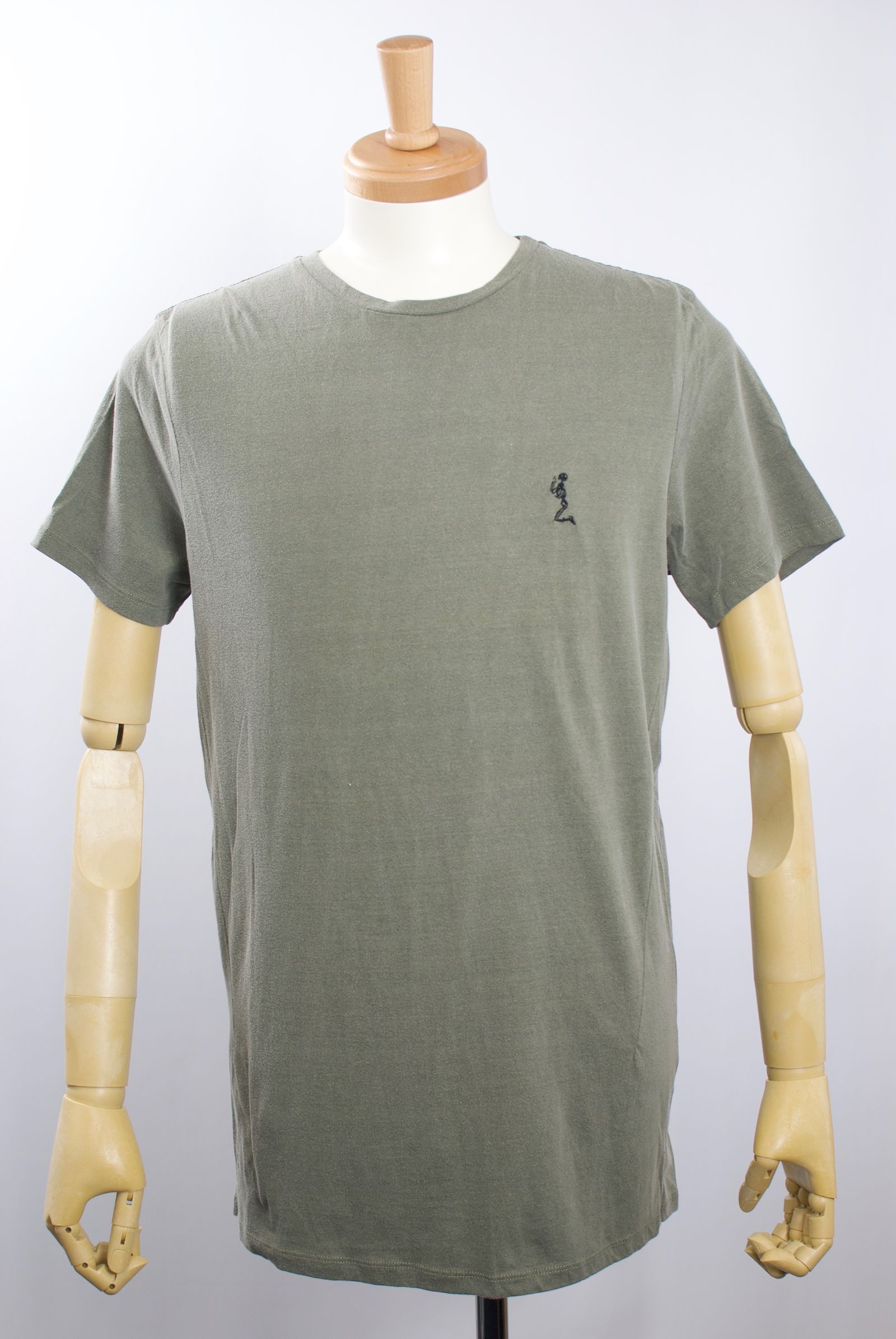 MBSCG05 / SILENCE /  日本未発売 /ロックTシャツ/アーティスト着用ブランド / コットンジャージー