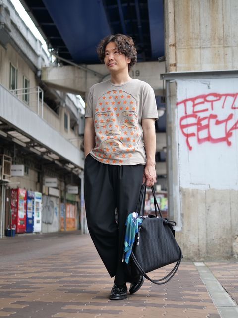 Aラインを強調した大人のコーディネート