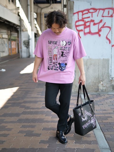 大人色気を引き立たせる「モード」なスタイリング