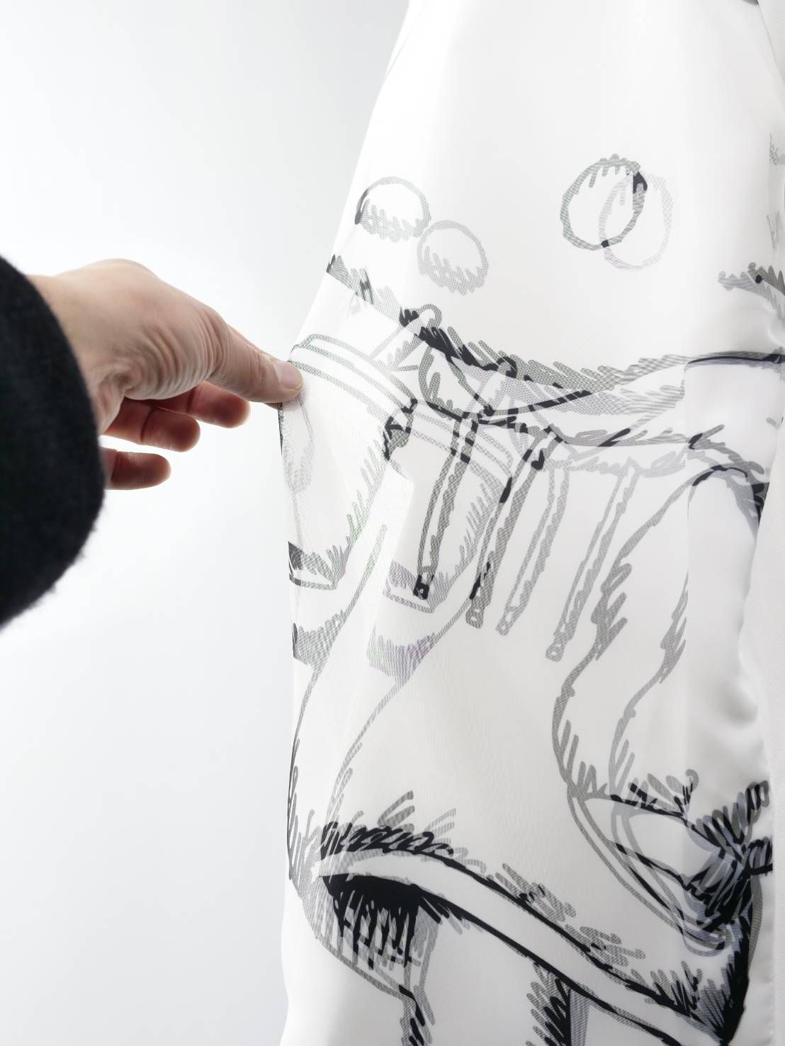 【3Dハローキティデザイン】TR-095 アートTシャツ / サンリオコラボ / WHITE / ユニセックス