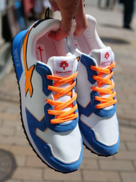 JET-M  / WHT×BLUE/ローカットスニーカー「スウェード×ナイロン×レザーの異素材コンビネーション」