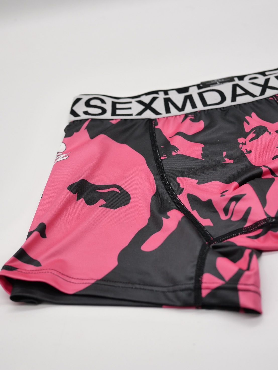 「見えない部分もお洒落に」 大人可愛い / Artなメンズ下着 / BOXER PANTS / GIFT下着 / プレゼントにもおすすめ♪