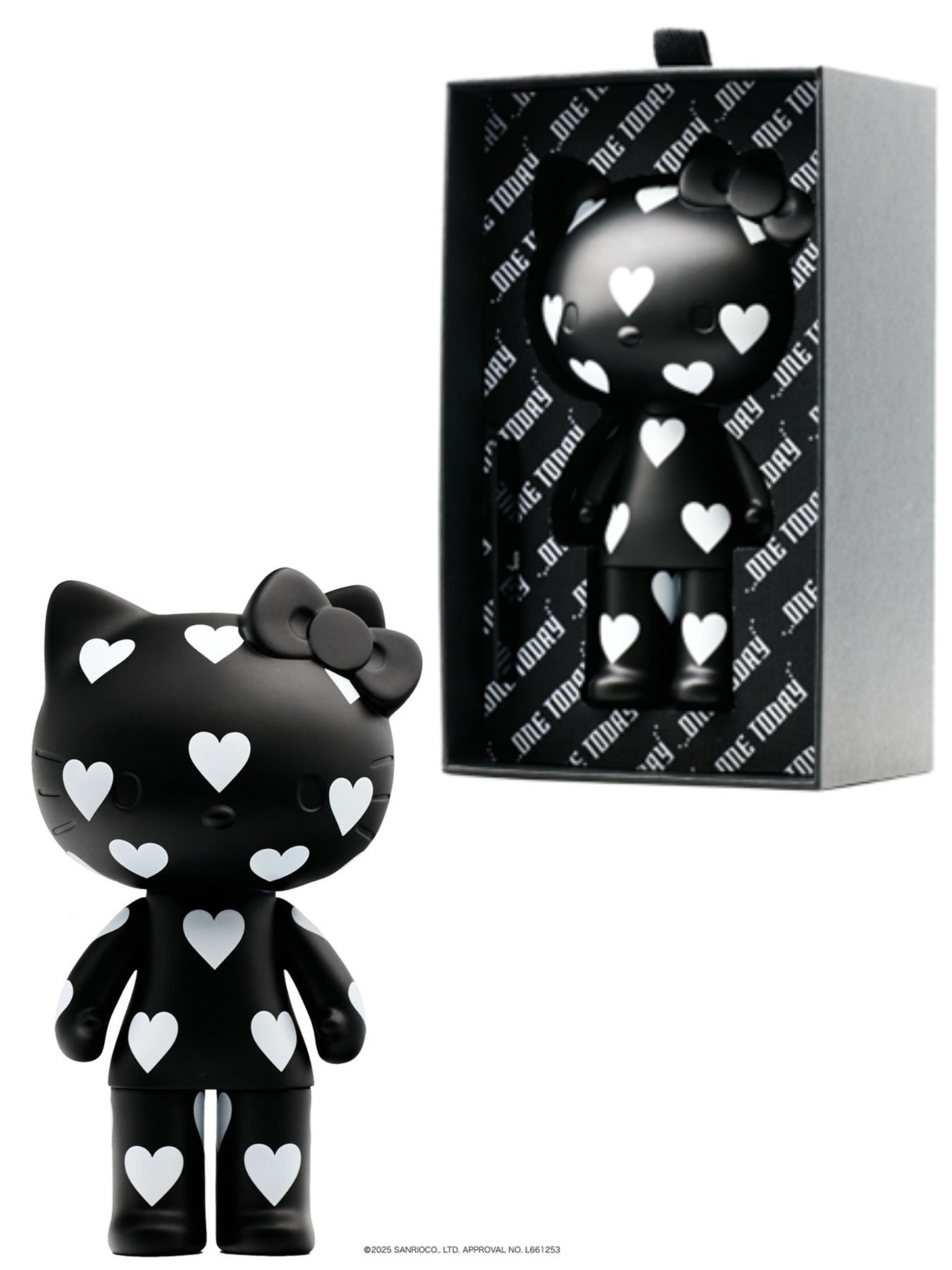 【HELLO KITTY BLACK SERIES】大人が選ぶアートなハローキティフィギュア