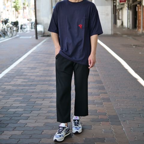 大人が愛する「ワイドパンツ」